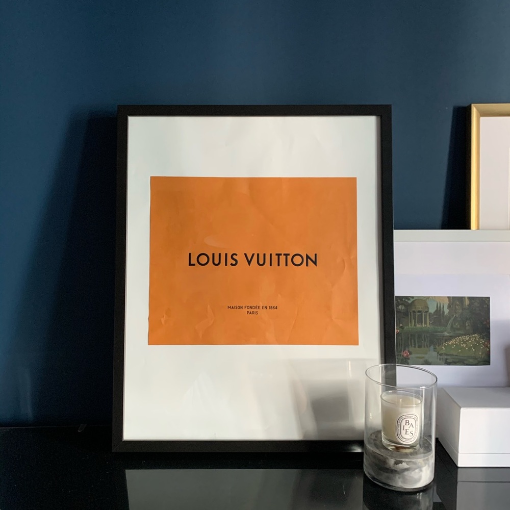 FRAMED ARTWORK - LV